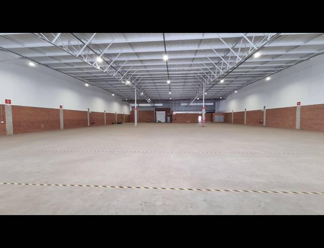 1,730M² WAREHOUSE TO LET IN WITFONTEIN